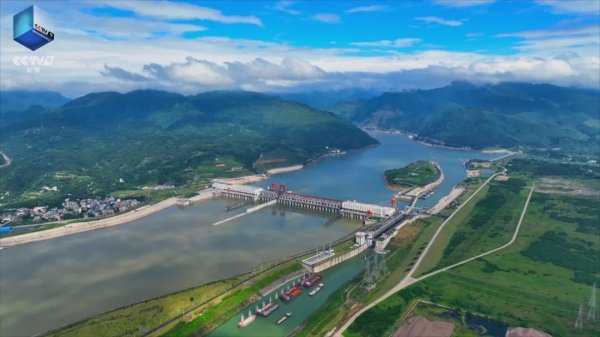 股票配资大全 连续8天！不少人每晚8点准时蹲守，广东人：种草了